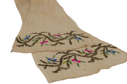 Ottoman Antique Turkish Linen textile embroidered with floral patterns in silk and Gold Metallic thread (Late 19th Century)