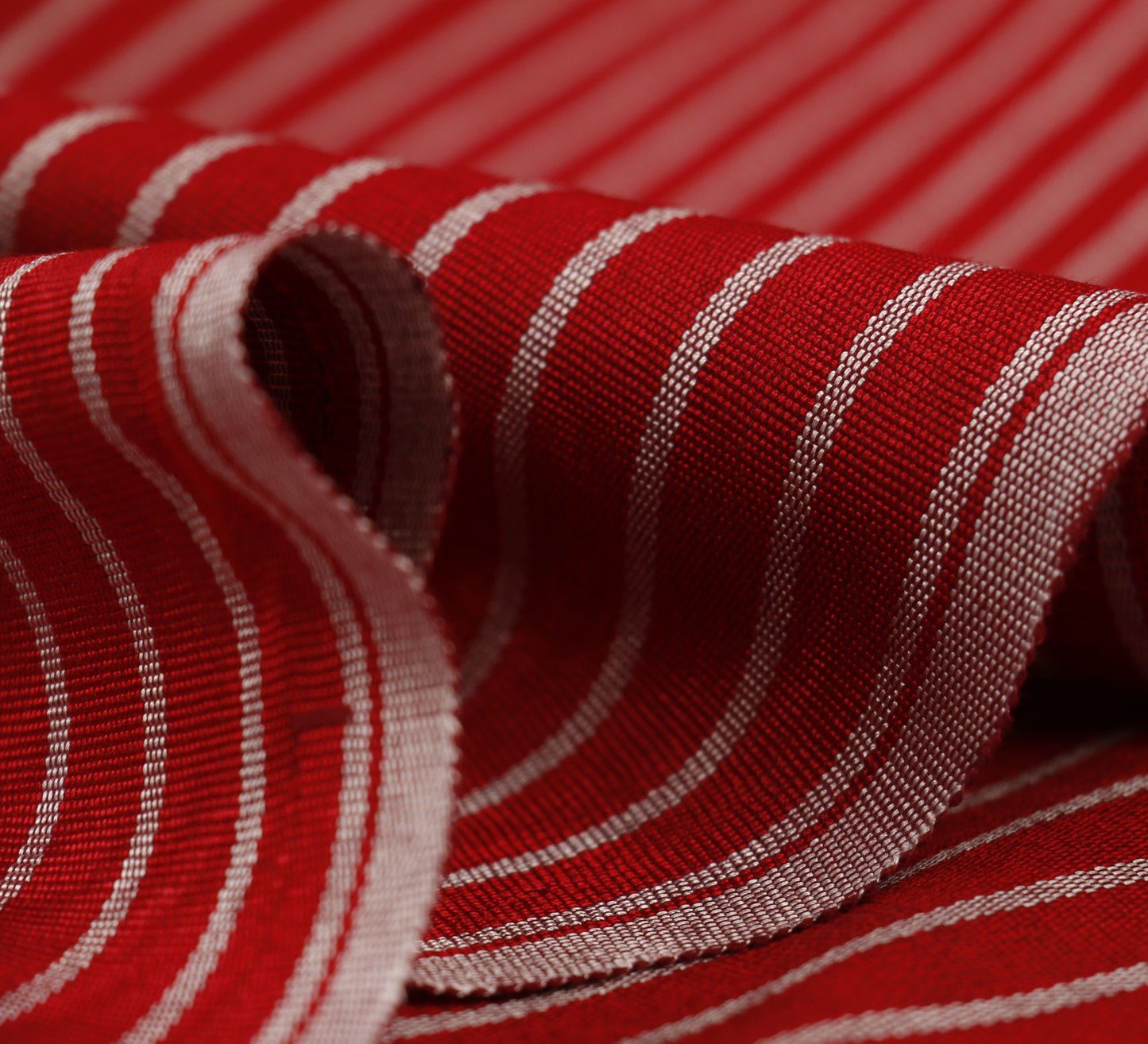 Ottoman Court Red and White Stripes Kutnu